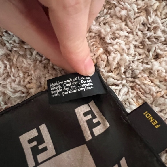 FENDI brown and tan monogram bag scarf - Picture 4 of 7
